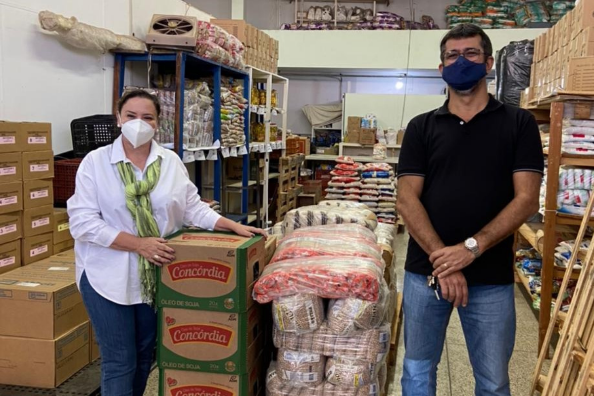 Fundo Social recebe mais de uma tonelada de alimentos do Sinditec