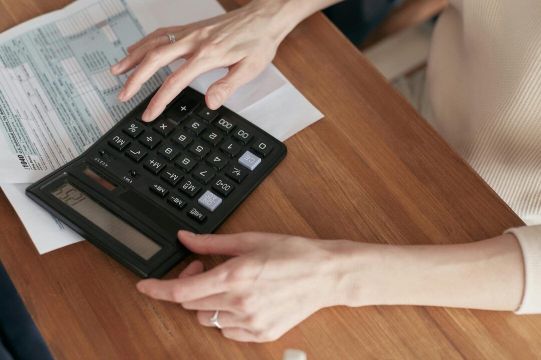 Mudanças no IR e dividendos exigem ação das empresas