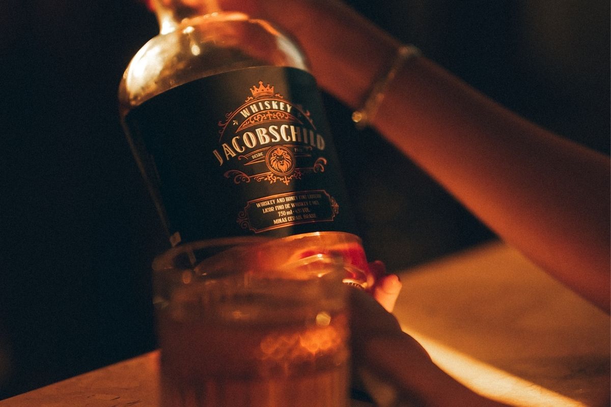 Licor de whiskey Jacobschild