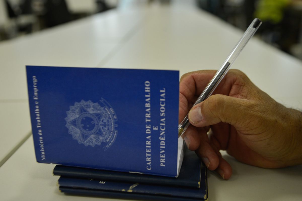 PAT de Americana oferece 72 vagas de emprego na cidade