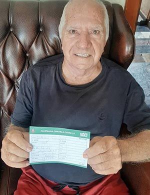 Saúde vacina 257 pessoas, no sábado, em casas de repouso