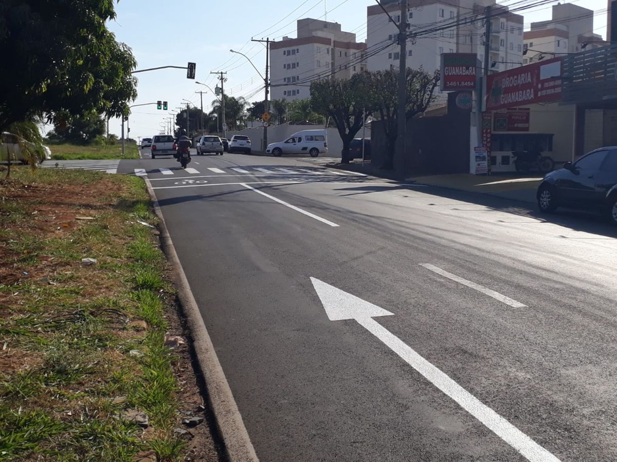 Utransv instala semáforo na Avenida Europa