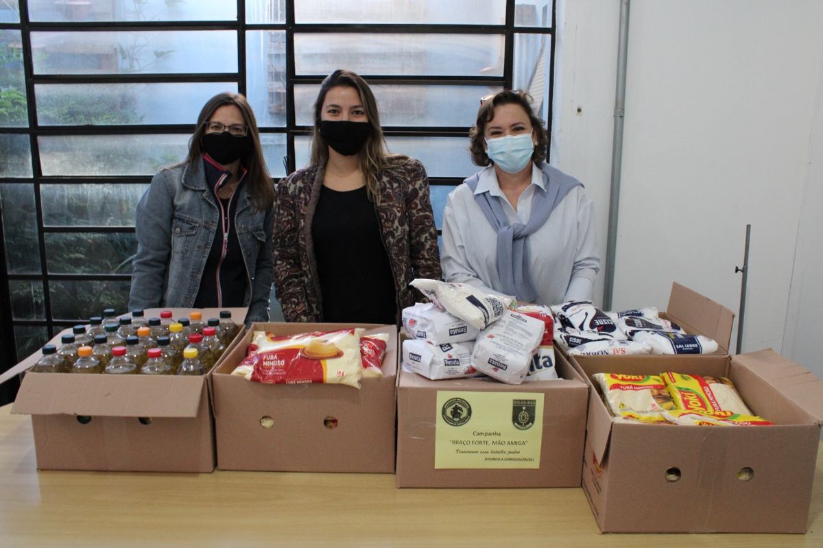 Fundo Social recebe 150kg de alimentos do Tiro de Guerra