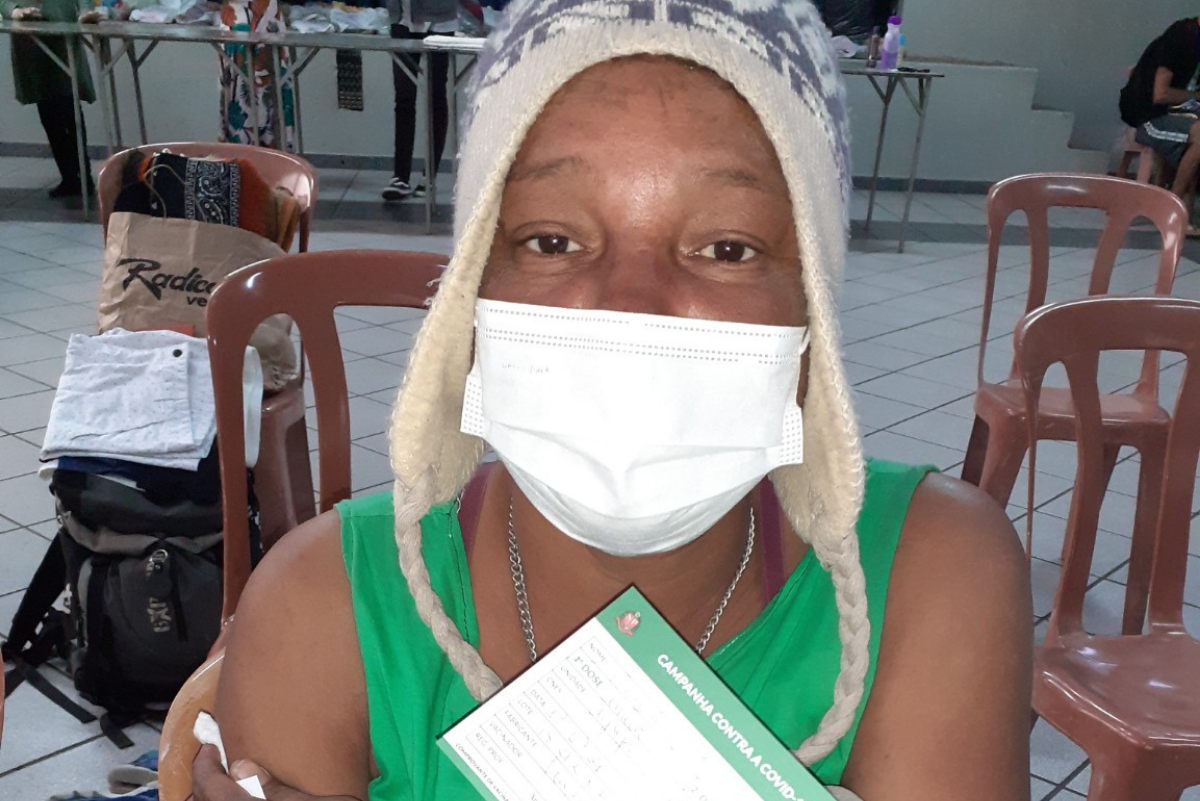 Prefeitura de Americana vacina 51 moradores em situação de rua em ação especial com ajuda de entidades