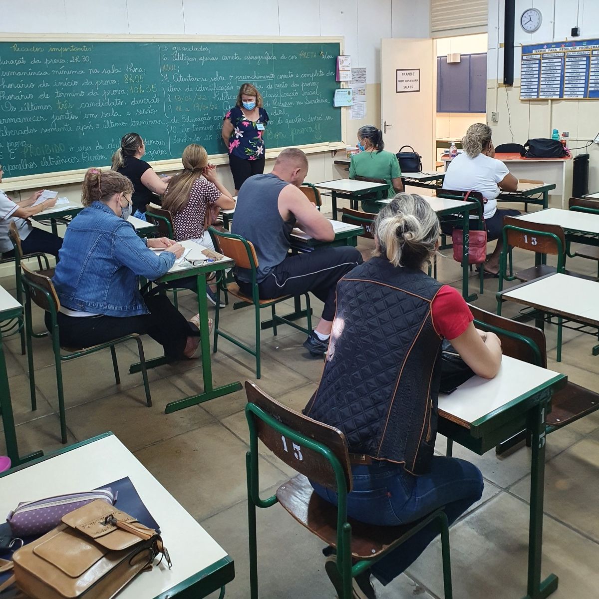 Prefeitura publica lista inicial de classificação de processo seletivo da Educação