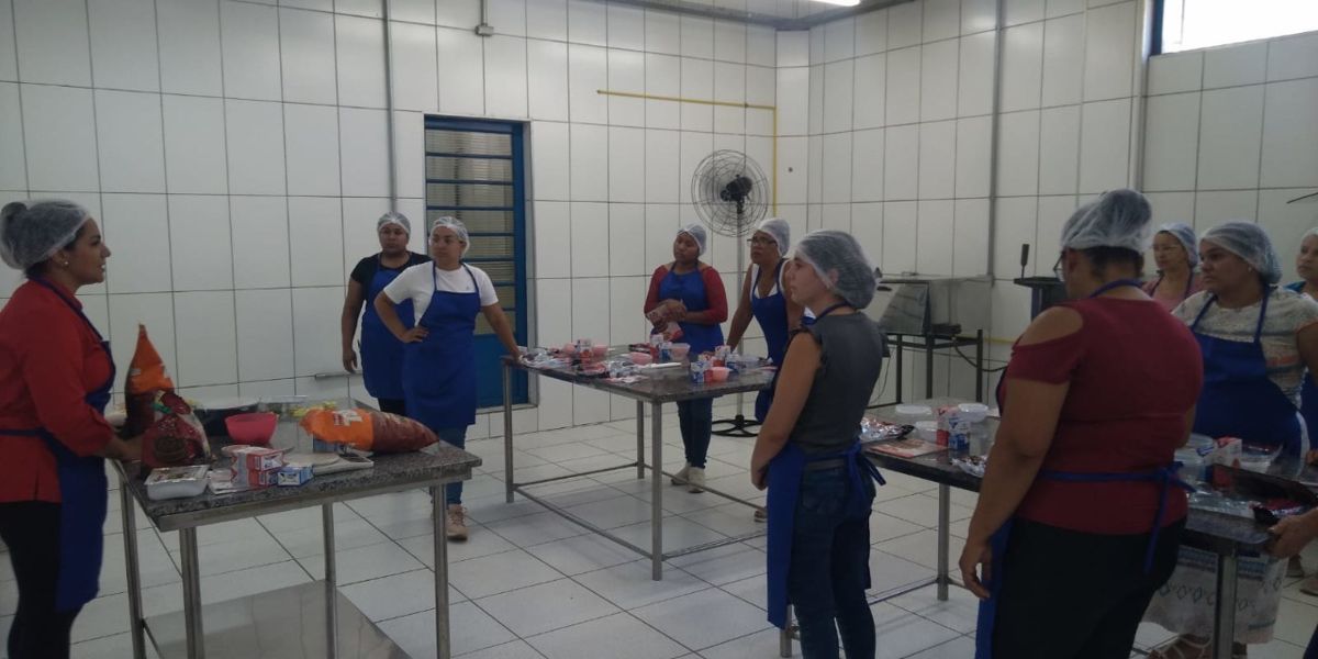 Cuca tem inscrições abertas para curso gratuito de sobremesas de Natal e recheios de panetone