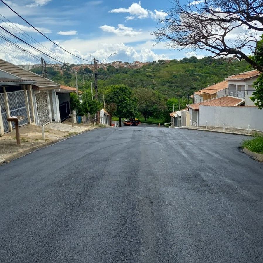 Prefeitura conclui recapeamento na rua Pedro Pinese