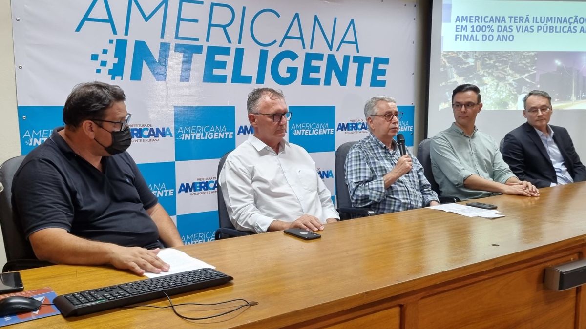 Prefeito Chico Sardelli anuncia iluminação de LED em 100% das vias públicas até o fim do ano