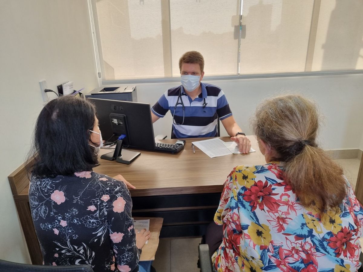 Prefeitura convoca 14 médicos aprovados em concurso público