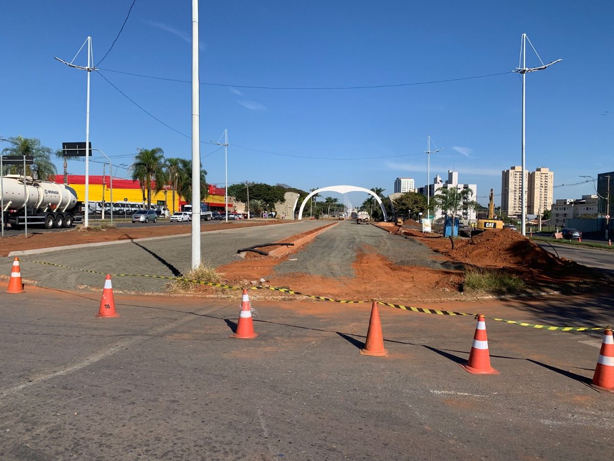 Remodelação viária na entrada de Americana entra em nova fase