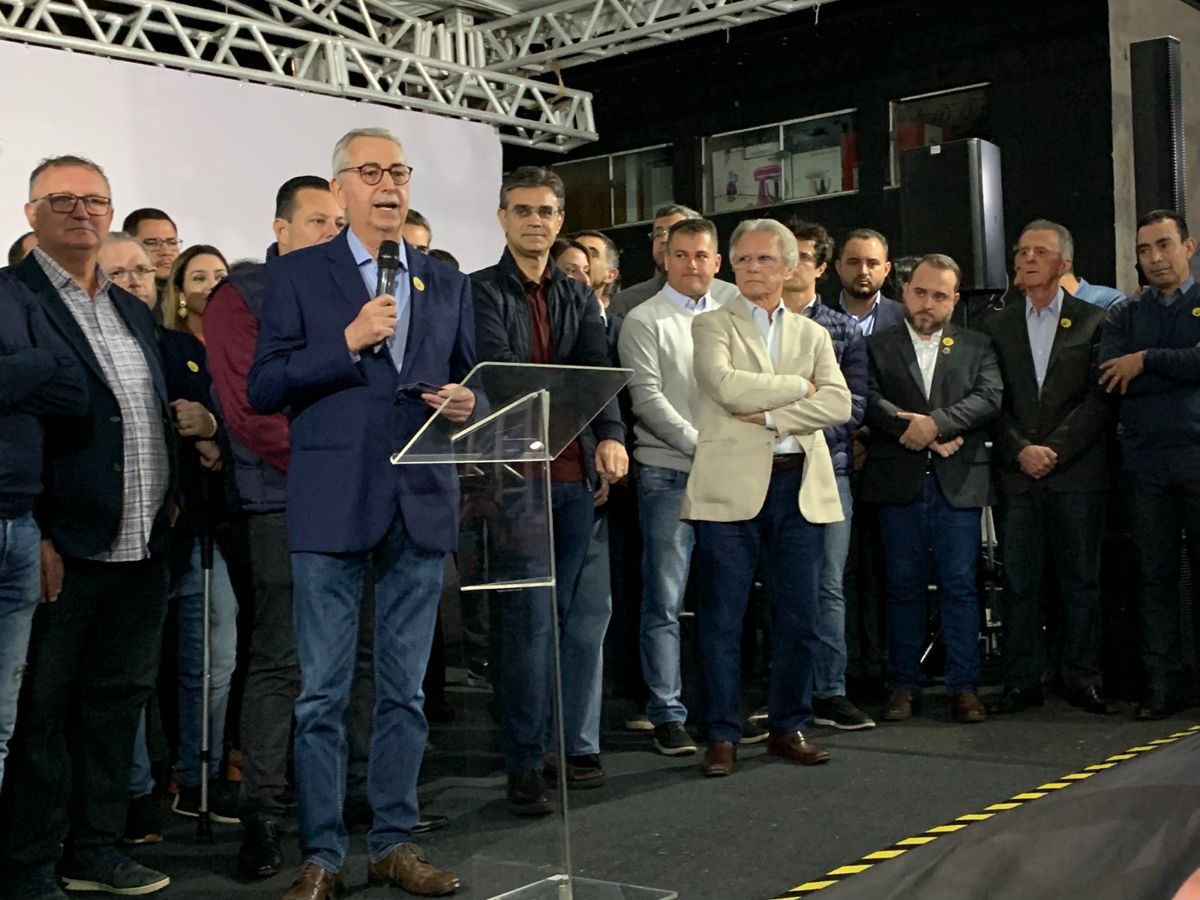 Unacon completa um ano com a média de 600 procedimentos mensais