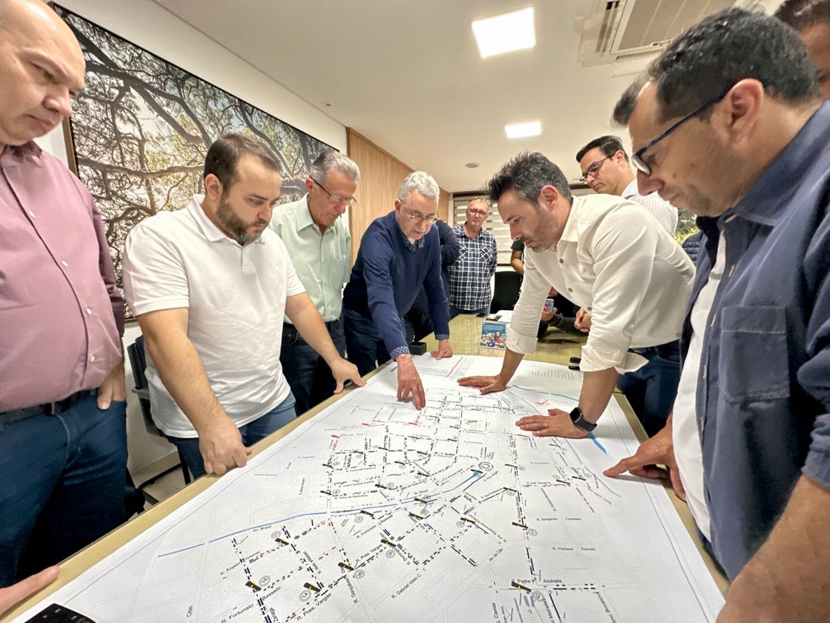 Prefeitura anuncia fim da Área Azul em 14 ruas