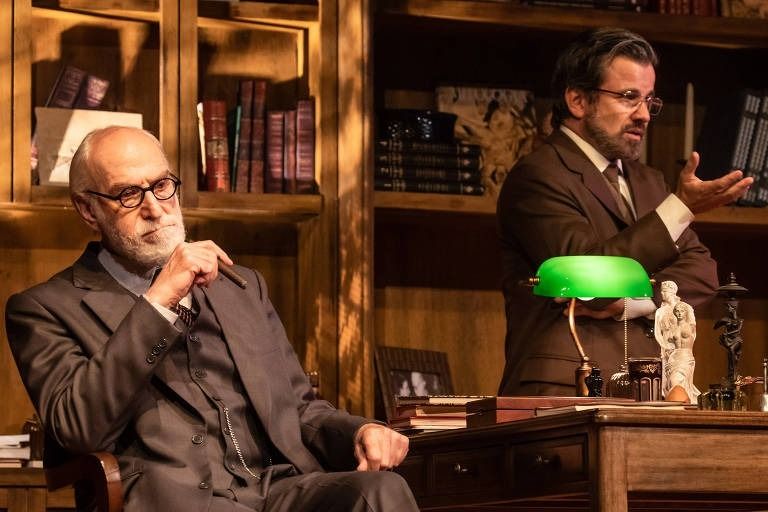 Teatro Municipal recebe no fim de semana o premiado “A última sessão de Freud”