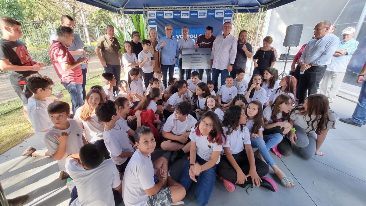 Prefeito Chico entrega Planetário Digital e dois novos telescópios ao OMA