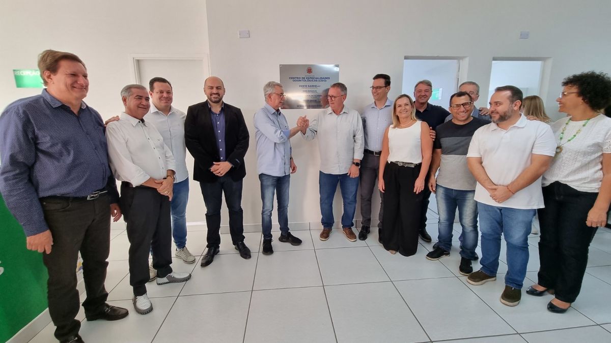 Prefeito Chico entrega revitalização do Centro de Especialidades Odontológicas