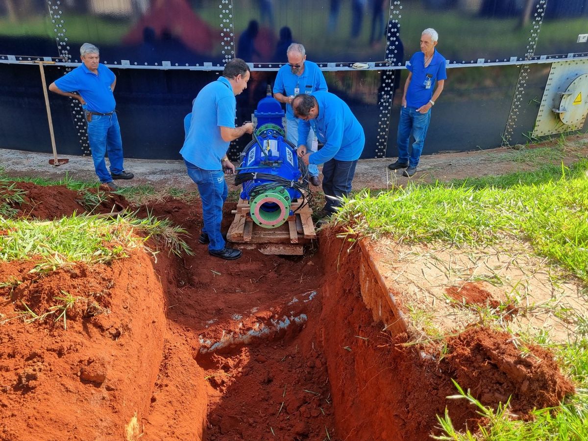 DAE instala nova bomba para levar mais água à região da Praia Azul
