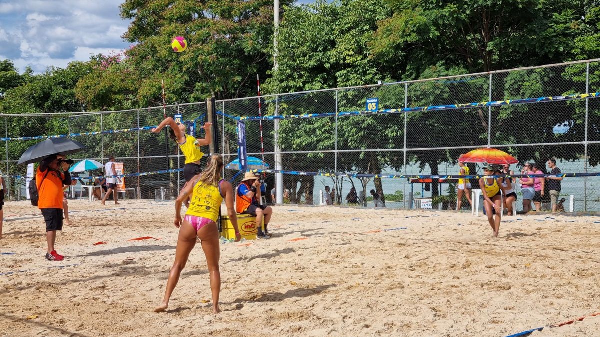 2º Torneio de Verão leva 4,5 mil pessoas à Orla da Praia dos Namorados