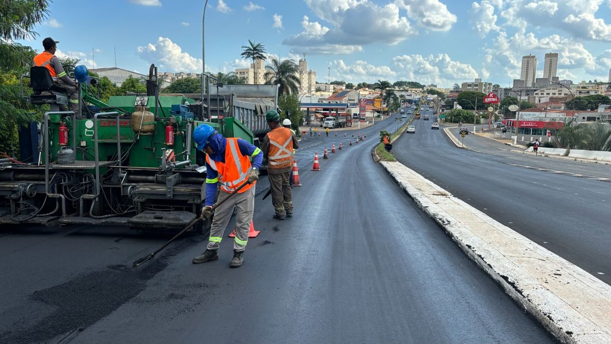 Prefeitura finaliza recapeamento da Avenida Abdo Najar