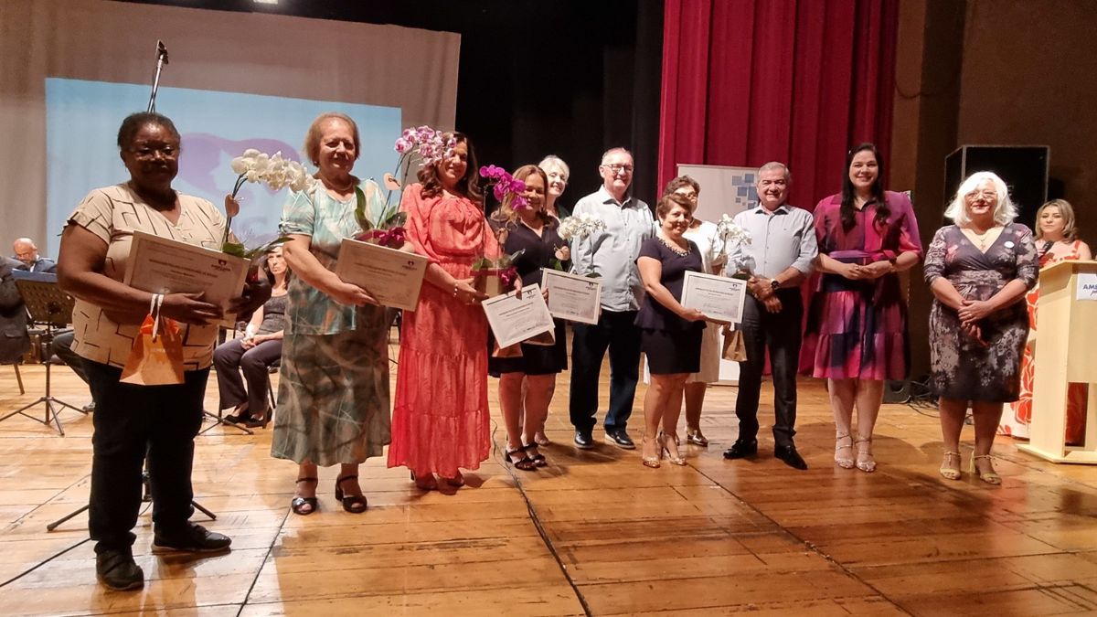 “Americana por Elas - Mês da Mulher”: programação é aberta oficialmente em evento no Teatro Municipal