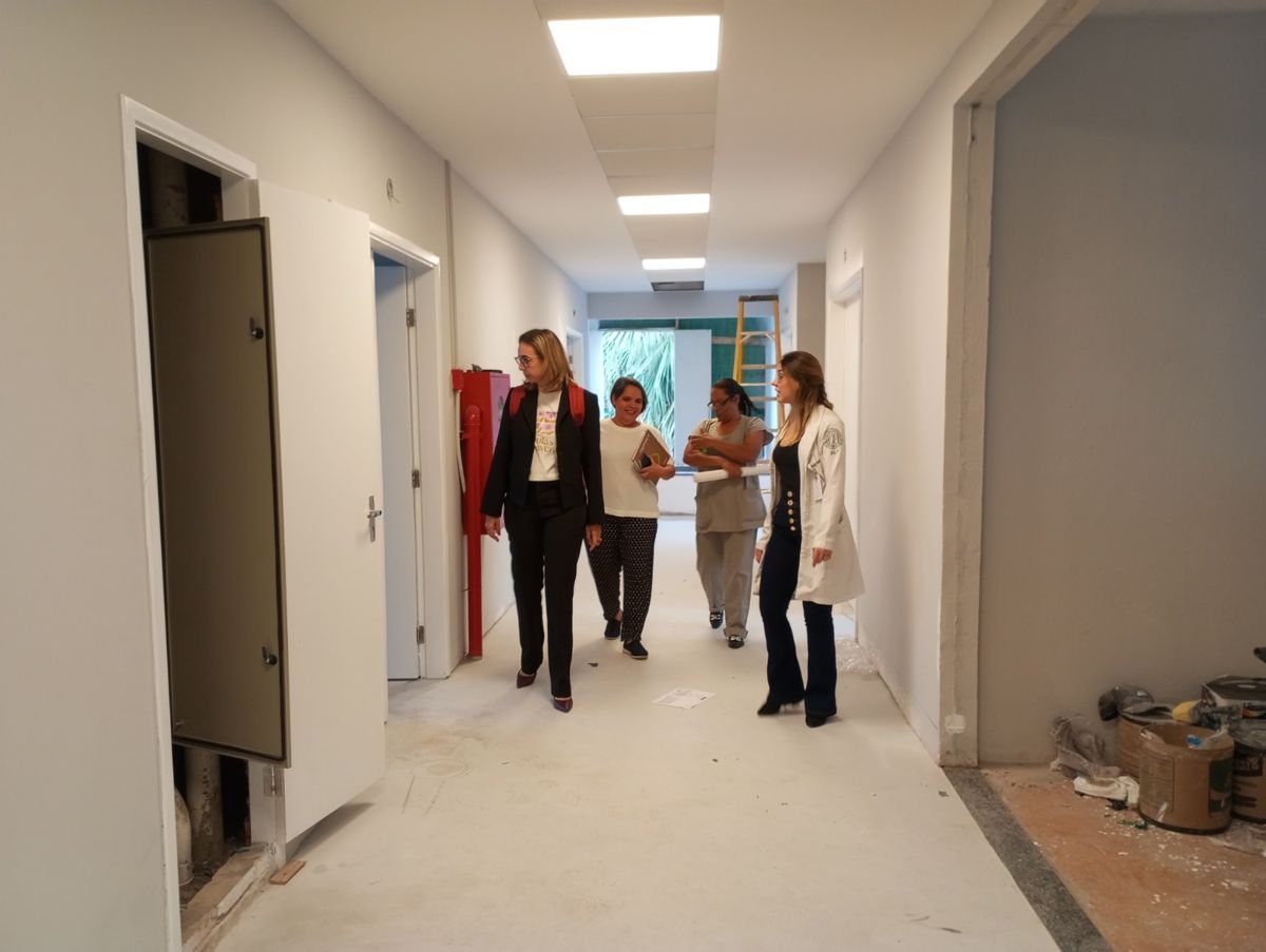Grupo de doulas visita obras da Maternidade do Hospital Municipal