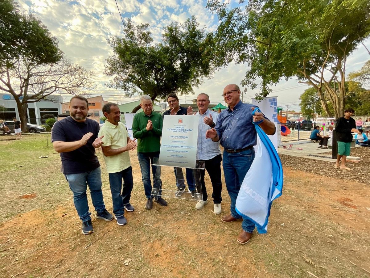 Revitalização da Praça Malala é entregue pela Prefeitura