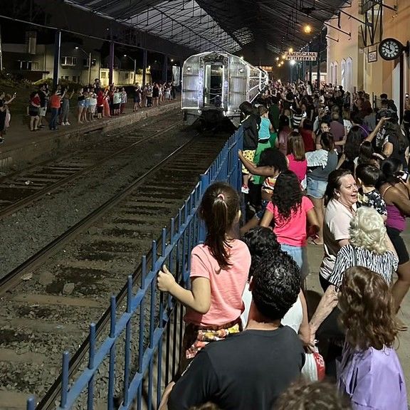 Americana vai receber trem iluminado de Natal da Rumo no dia 15