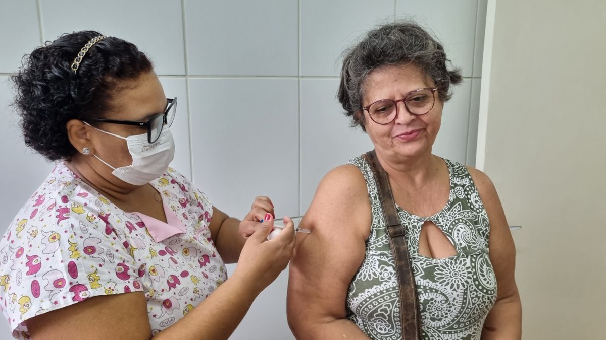 Americana antecipa início da vacinação contra gripe para esta quarta-feira