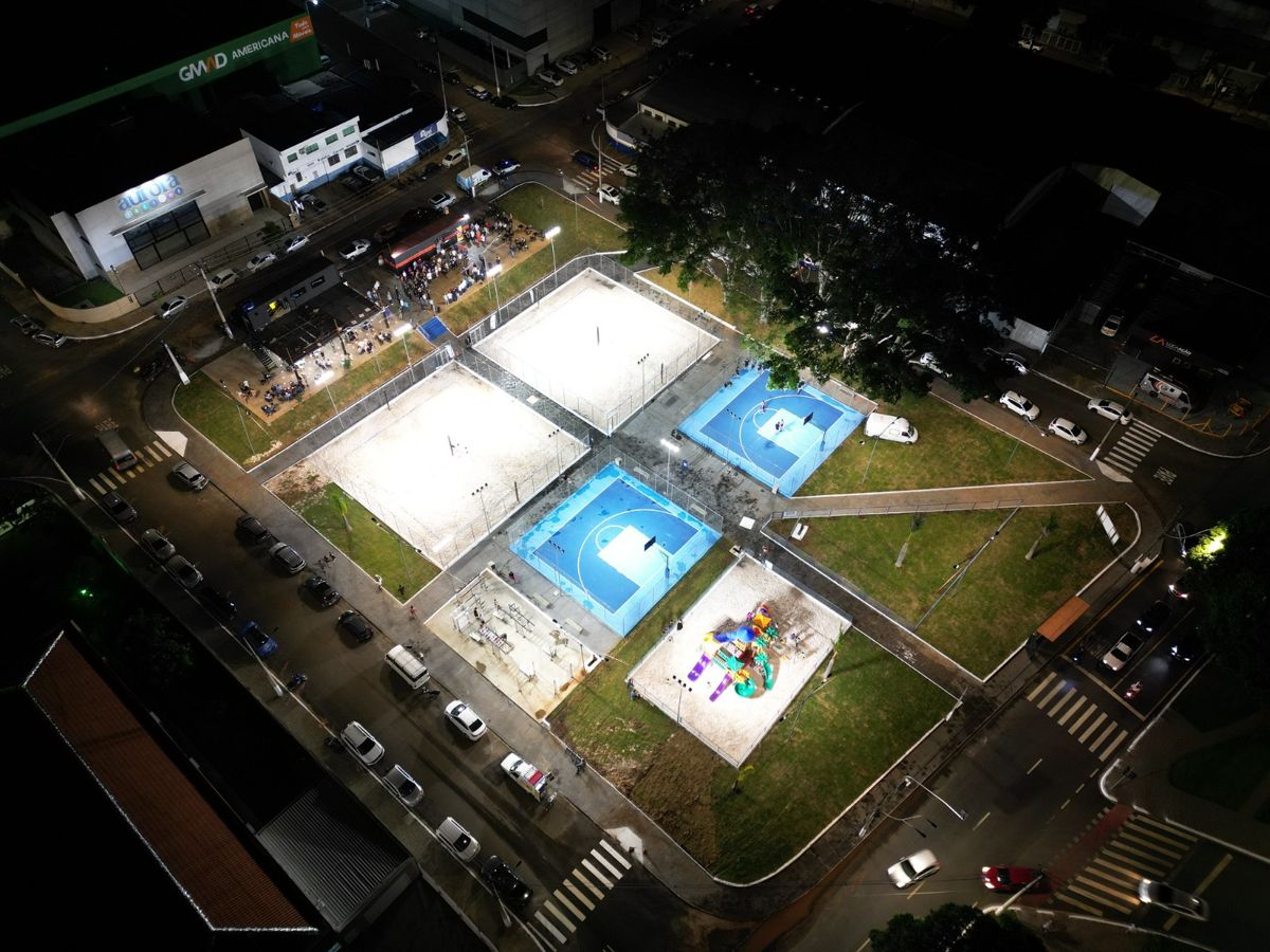 Prefeito Chico inaugura a Praça de Esportes “Sofia Abrão” na região do Portal