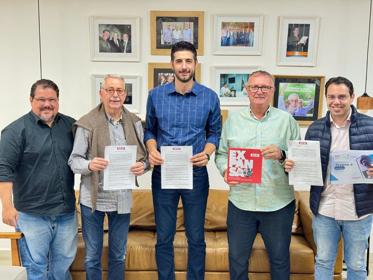 Americana recebe doação de 26,3 mil livros do SESI