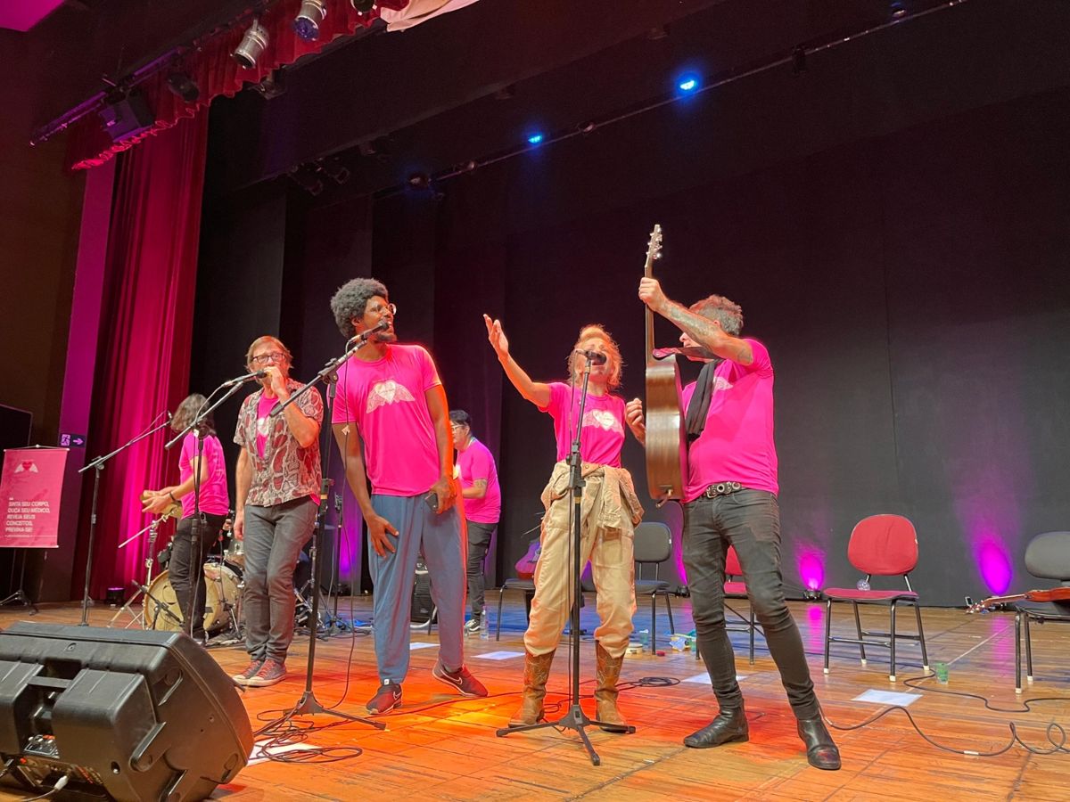 Rosa do Bem promove evento “Tributo à Vida” com show da banda “Os Pitais”