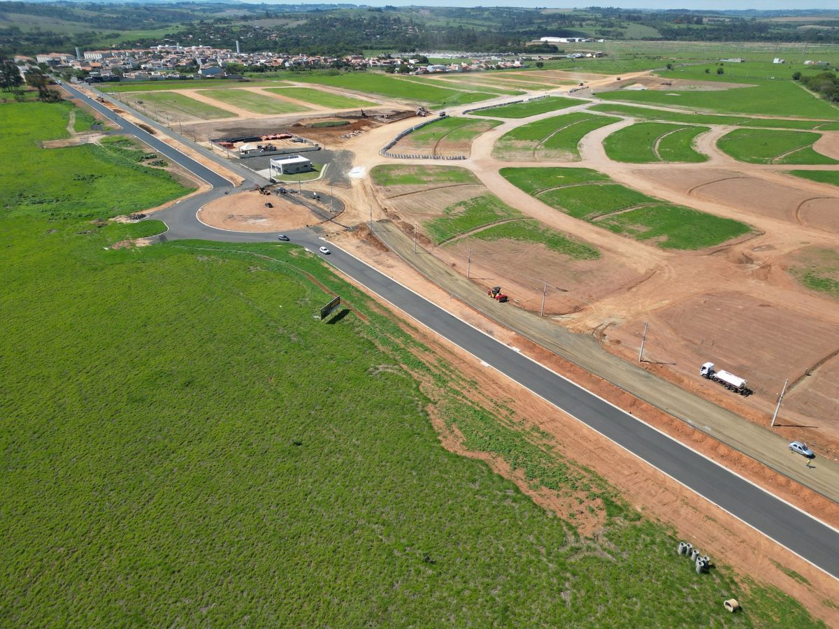 Duplicação da Estrada da Balsa: pavimentação da nova pista é concluída