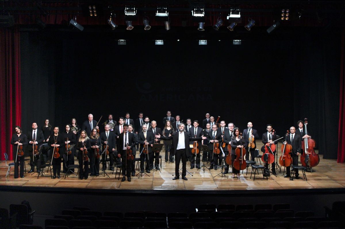 Orquestra Sinfônica de Americana apresenta concerto “Back to the Blues” no Teatro Municipal