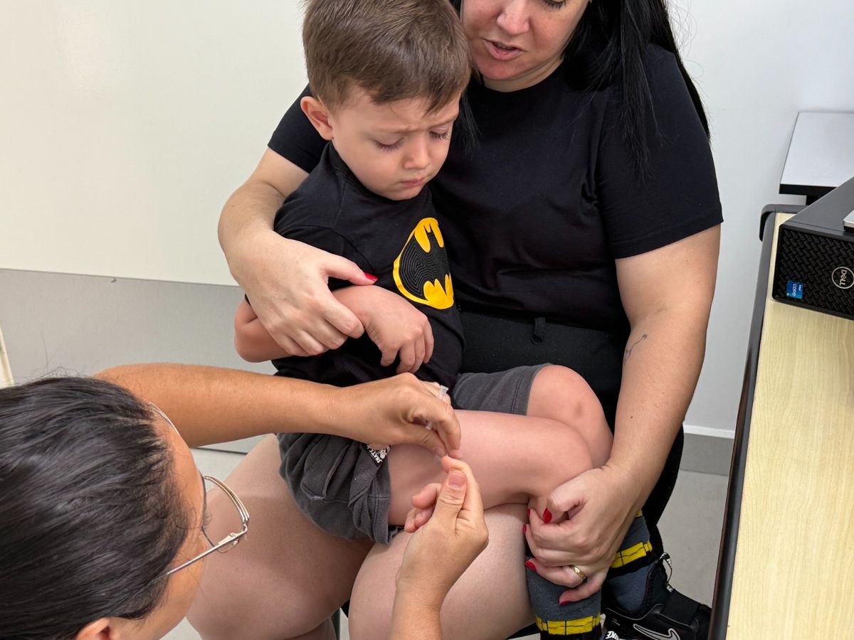 Campanha de multivacinação aplica mais de 700 doses em Americana