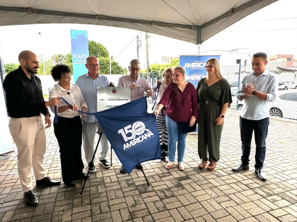 Prefeito Chico entrega revitalização e oficializa denominação do CAPS Flávia Mingotte